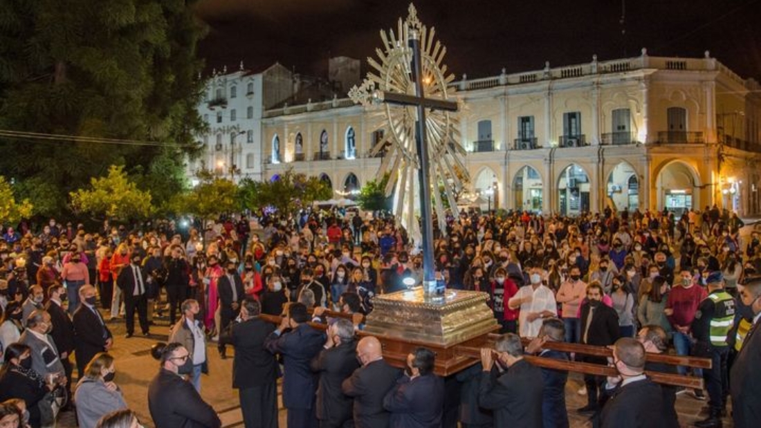 Via crucis (Foto El Tribuno)