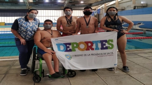 76437-saltenios-obtuvieron-medallas-en-el-open-argentino-de-natacion-adaptada
