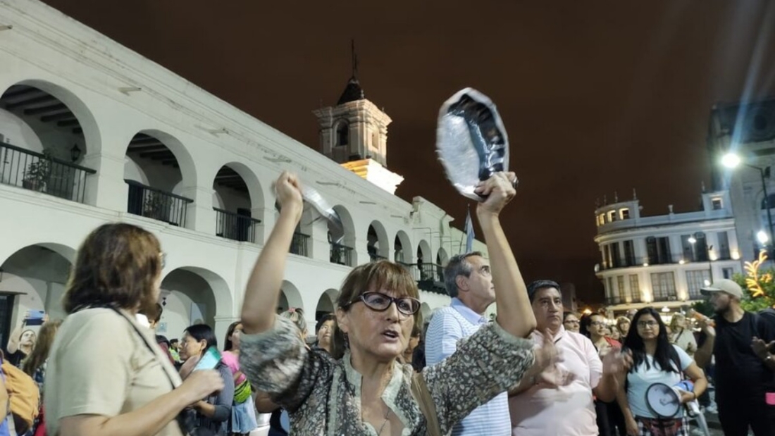 Cacerolazo Salta