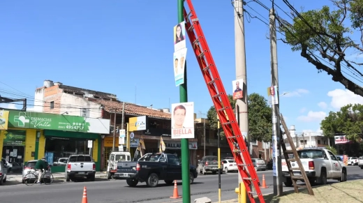 Cartelería Política