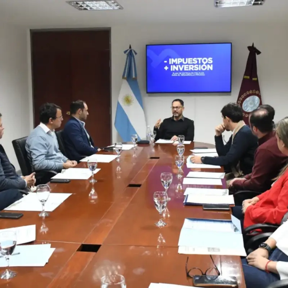 Emiliano Durand con mineros